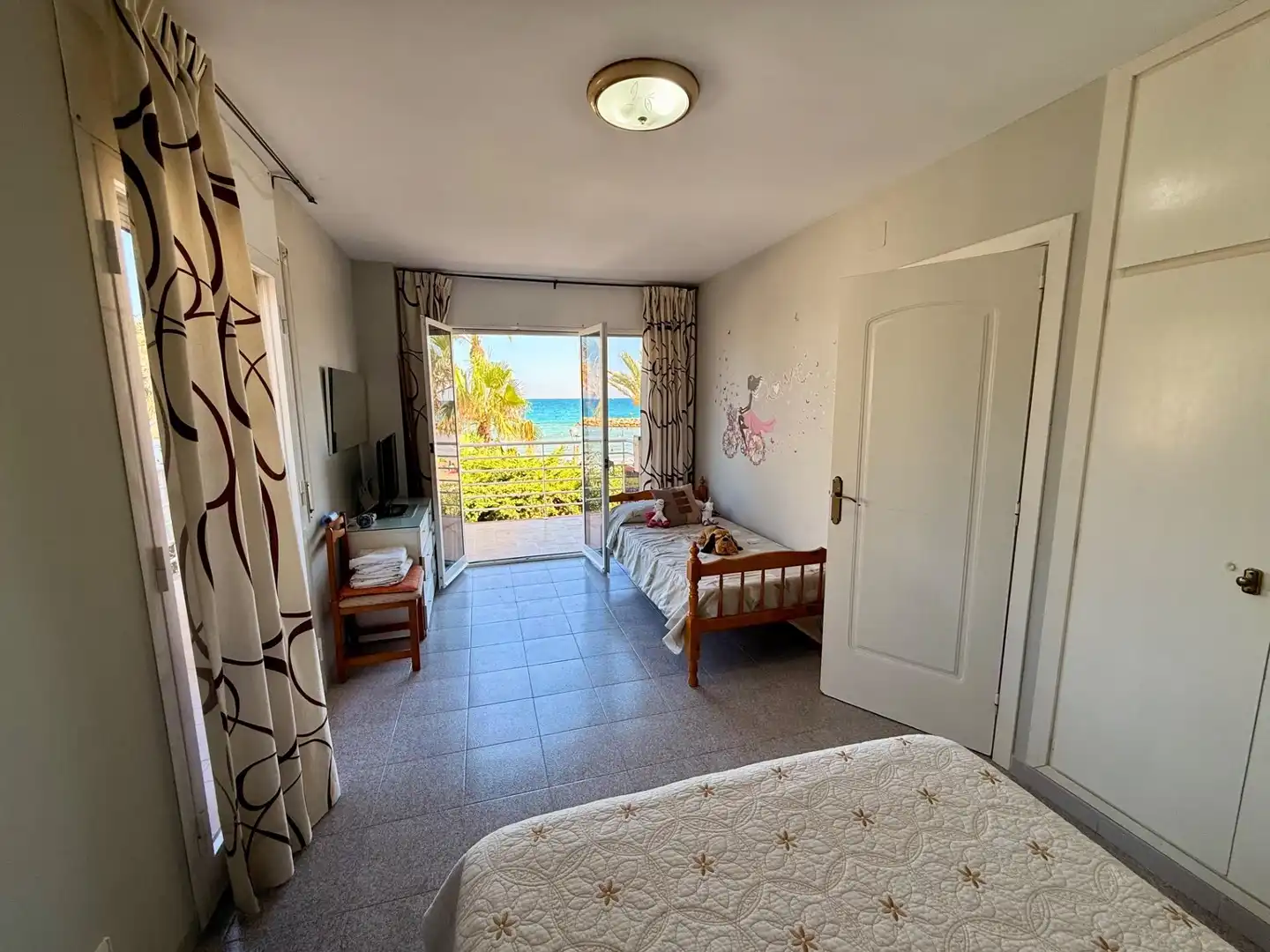 Habitación de Casa adosada en venta en Prat de Vilanova