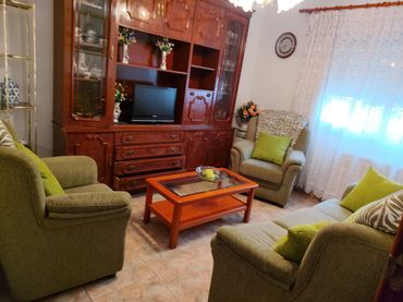 Flat with balcony for sale in Monte Aldabe Kalea