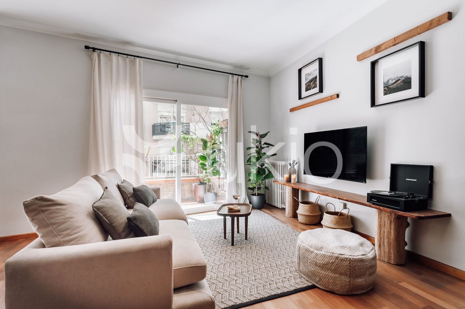 Living room of Apartment to rent in  Barcelona Capital  with Air Conditioner, Furnished and Oven