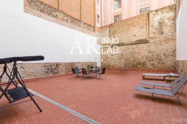 Piso en Venta en Salvador en El Raval