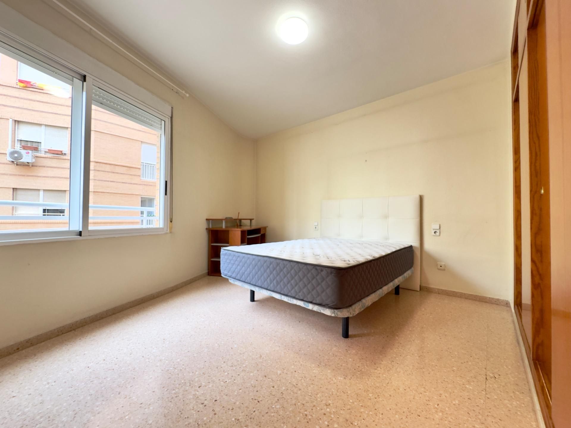 Flat to rent in Avenida ALACANT, Ciutat Jardí - Torreta Verdí, Elche ciudad