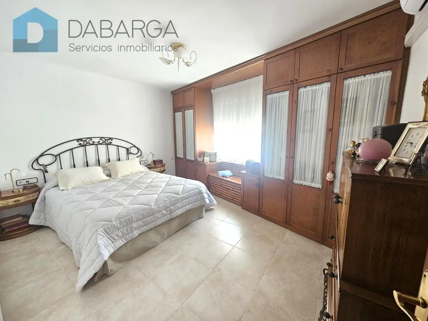 Dormitori de Casa o xalet en venda en Ripollet amb Aire condicionat, Calefacció i Terrassa