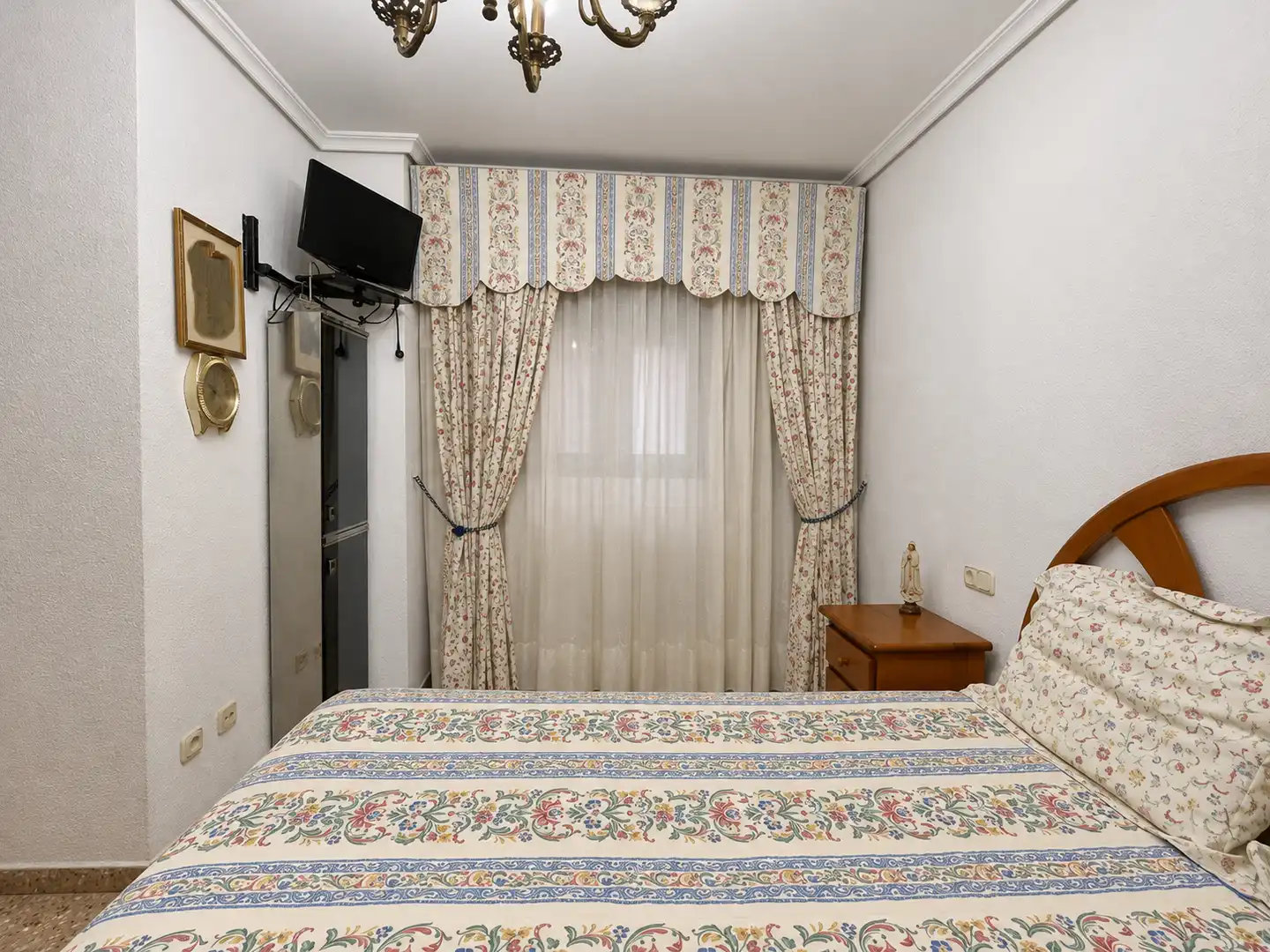 Bedroom of Flat for sale in Patraix