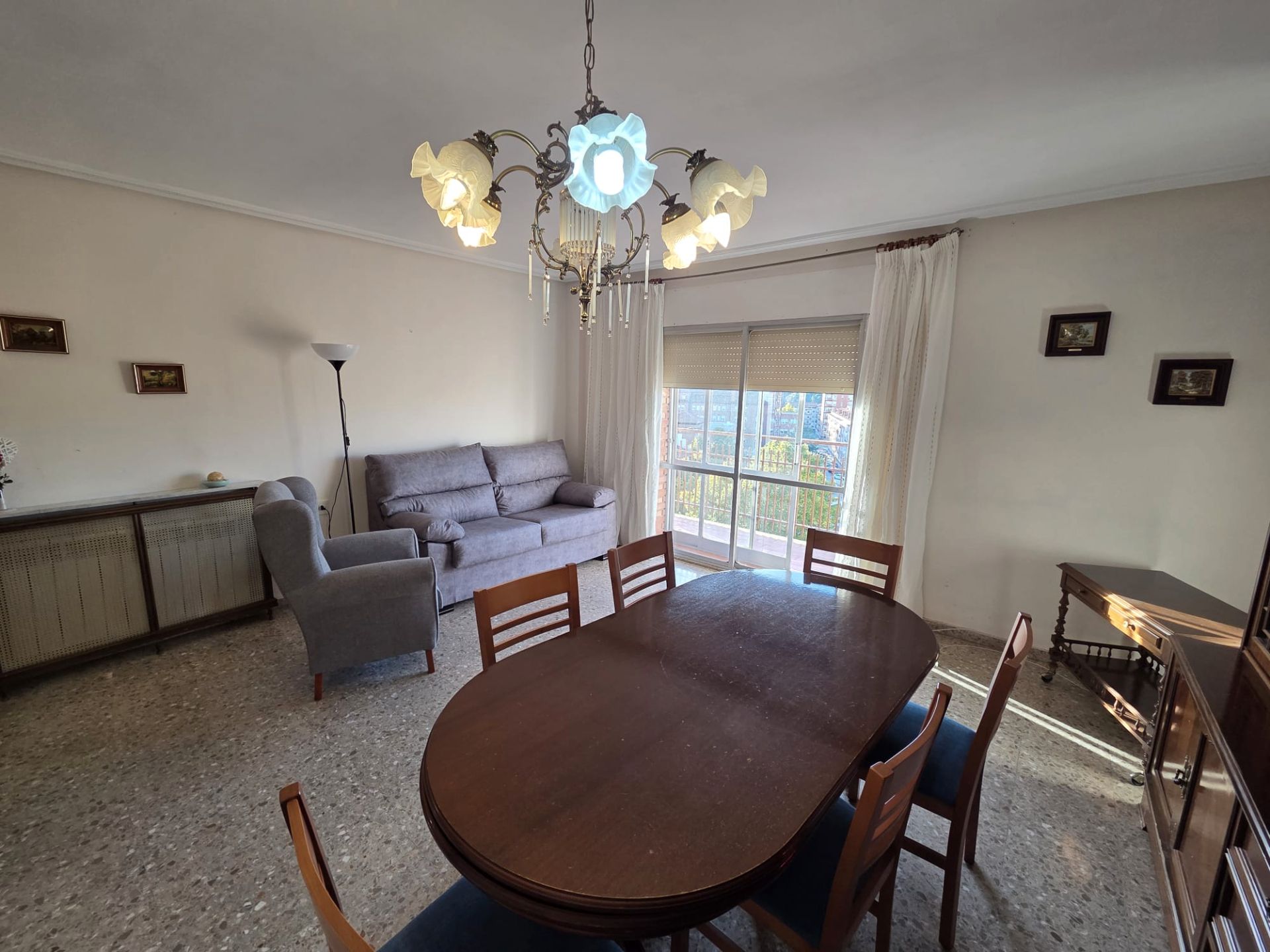 Dining room of Flat to rent in  Teruel Capital  with Heating, Furnished and Oven