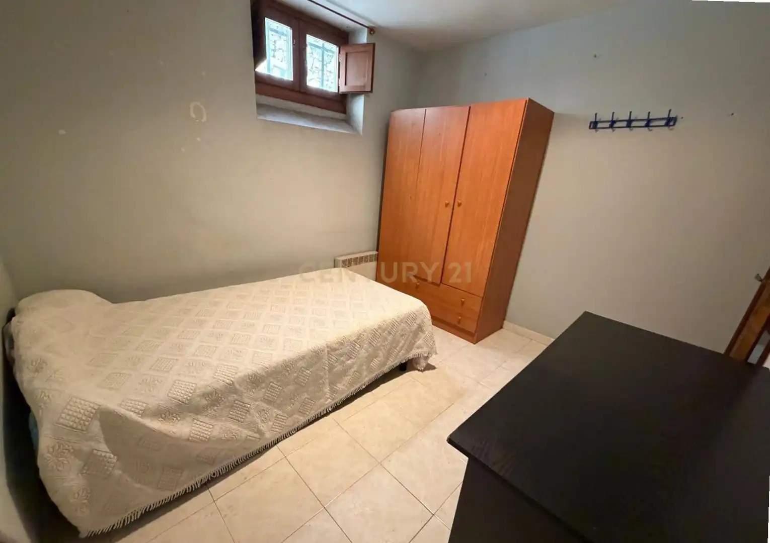 Wohnung zum Verkauf in Cáceres mit Privatgarten, Schwimmbad und Waschmaschine
