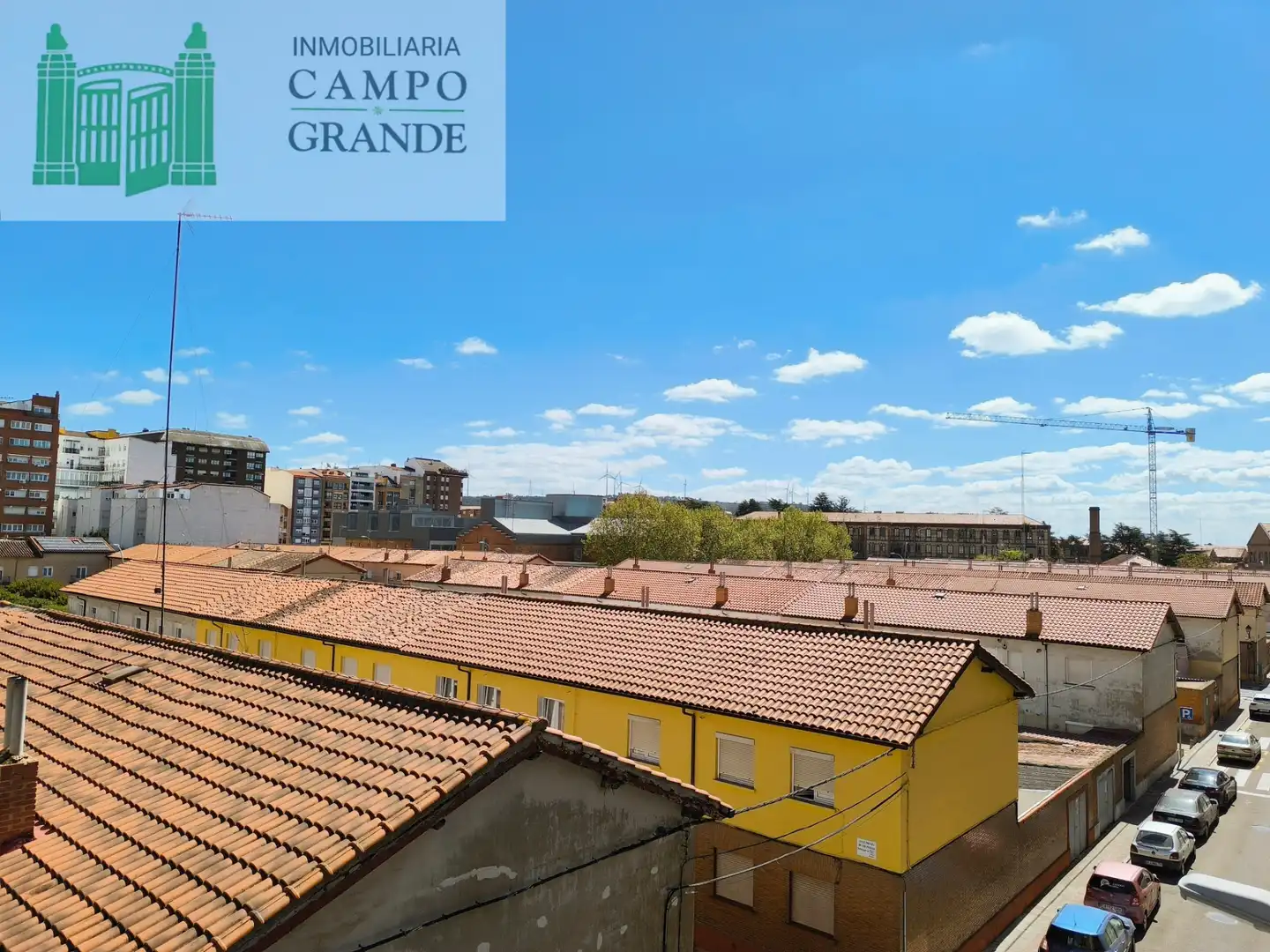 Vista exterior de Piso en venta en Palencia con Aire acondicionado, Calefacción y Parquet