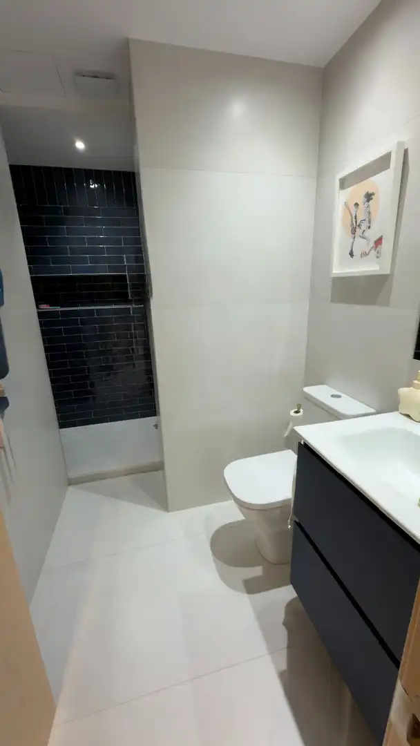 Baño de Piso en venta en Pozuelo de Alarcón con Aire acondicionado, Calefacción y Trastero