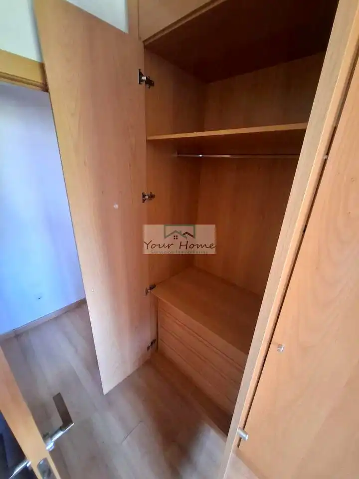 Dormitori de Pis de lloguer en Torrejón de Ardoz amb Aire condicionat, Calefacció i Moblat