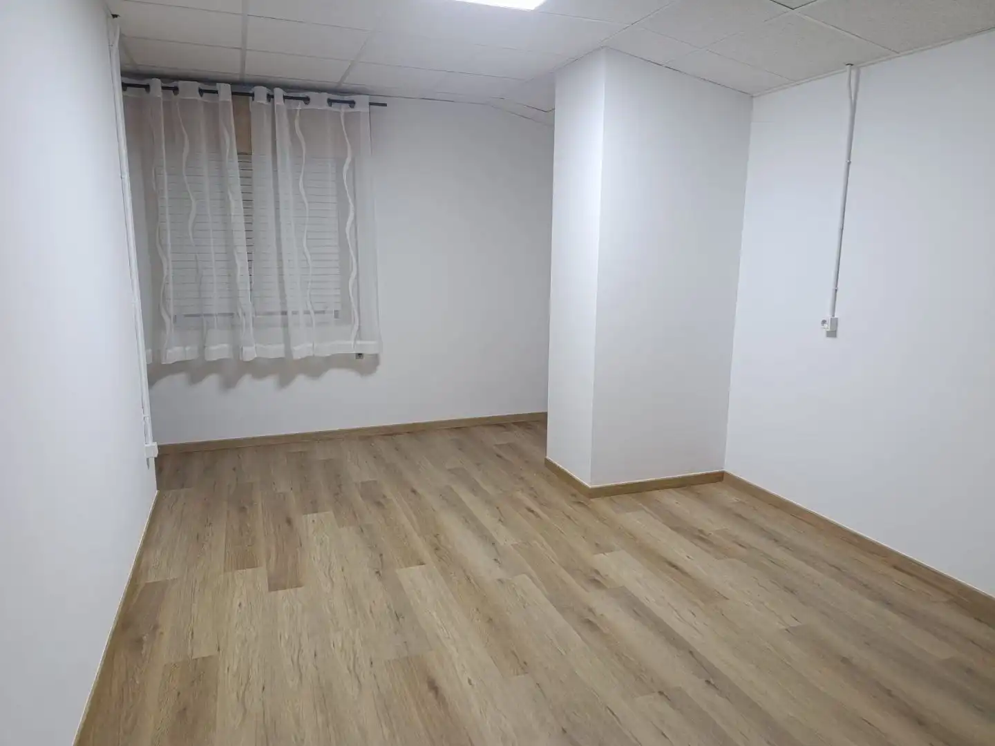 Wohnung zum Verkauf in Ames mit Terrasse und Balkon