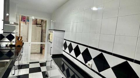 Foto 3 de Piso en venta en Camino de Los Toros, Pino Montano - Consolación,  Sevilla Capital