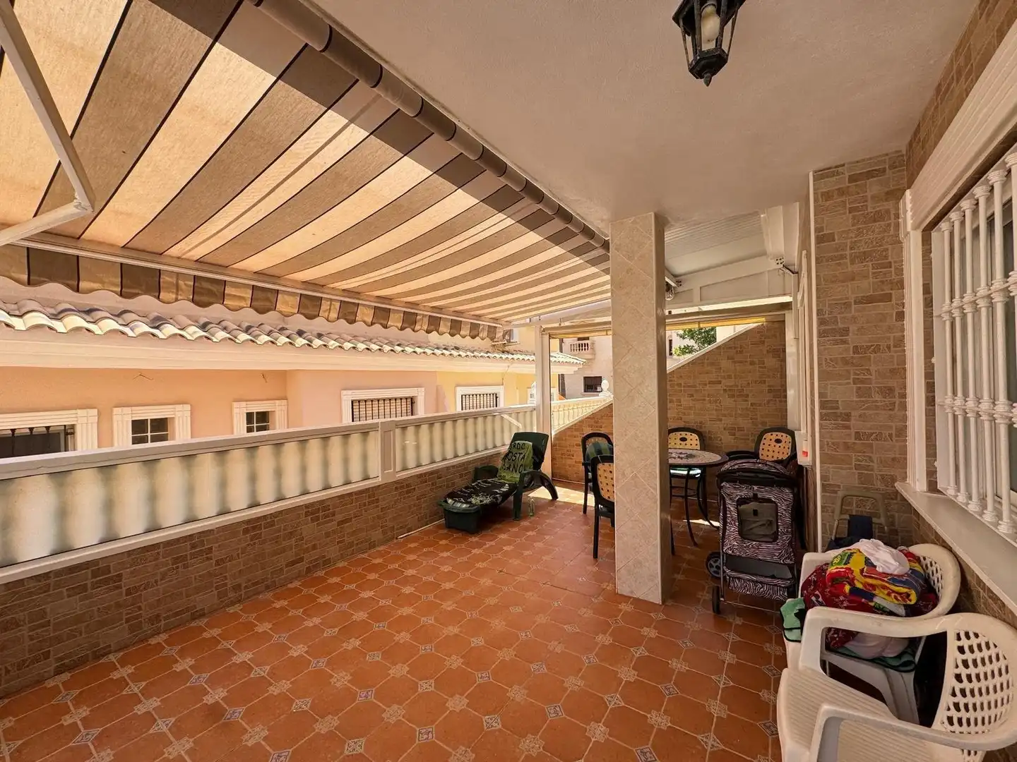 Terrassa de Finca rústica en venda en Guardamar del Segura amb Aire condicionat, Jardí privat i Piscina