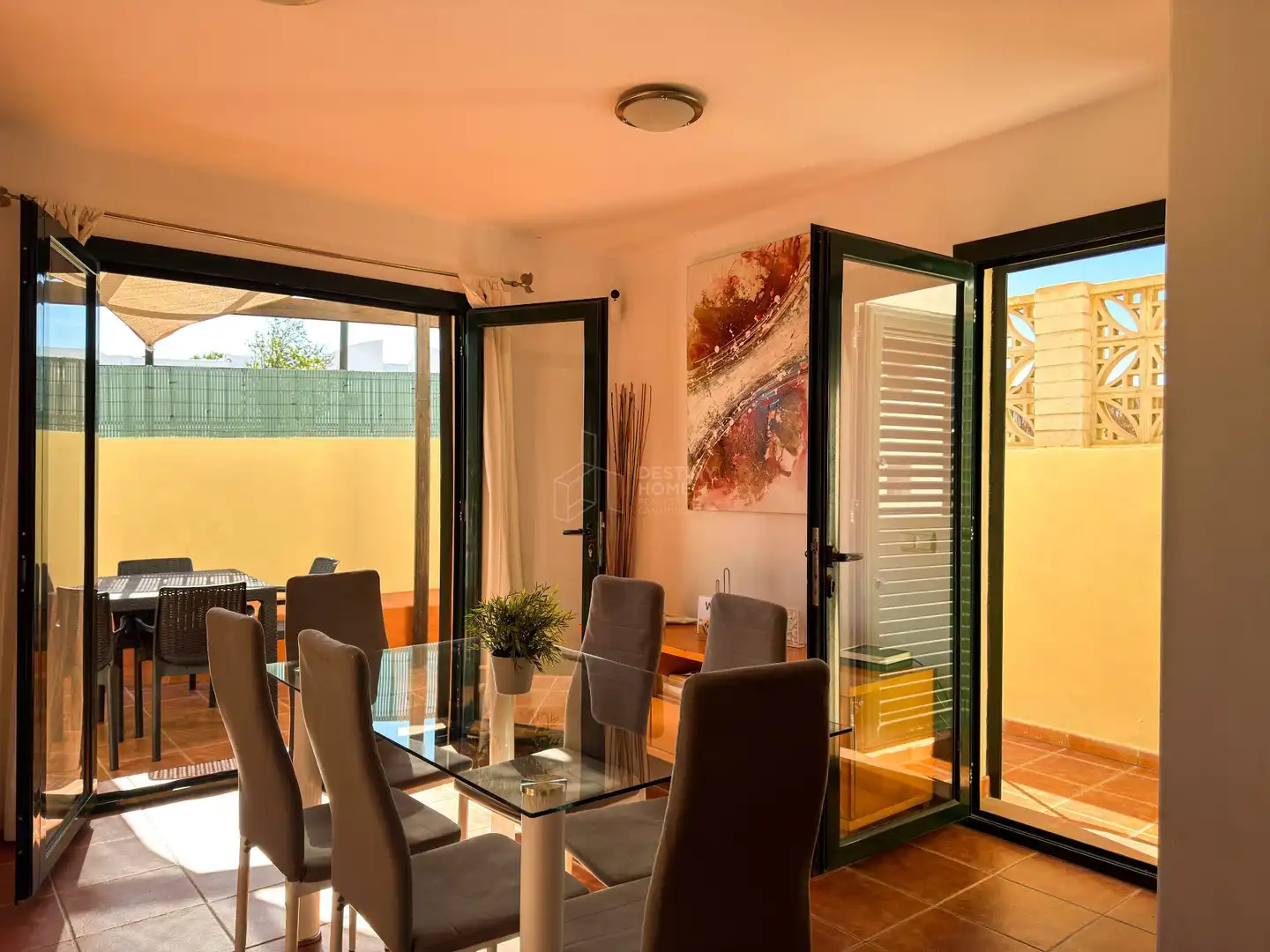 Terrassa de Casa o xalet en venda en La Oliva amb Terrassa, Piscina i Moblat