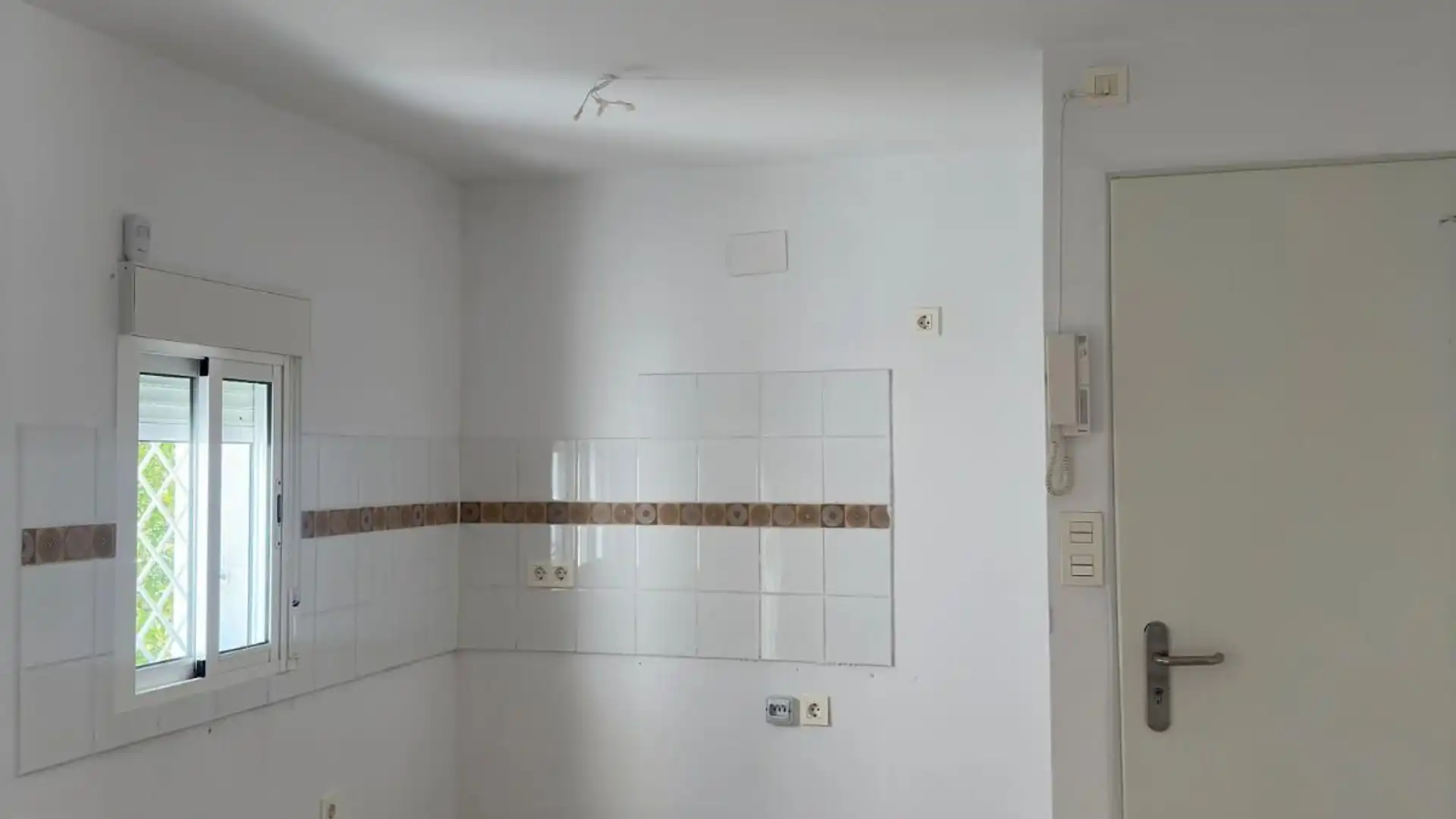 Flat for sale in  Huelva Capital  with Terrace