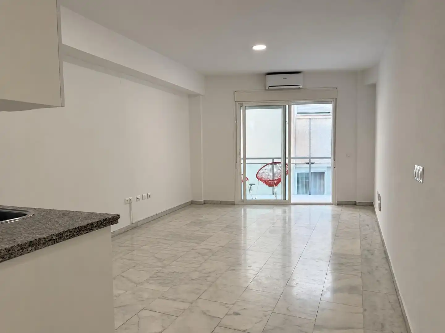 Wohnzimmer von Wohnung zur Miete in Torremolinos mit Klimaanlage, Terrasse und Möbliert