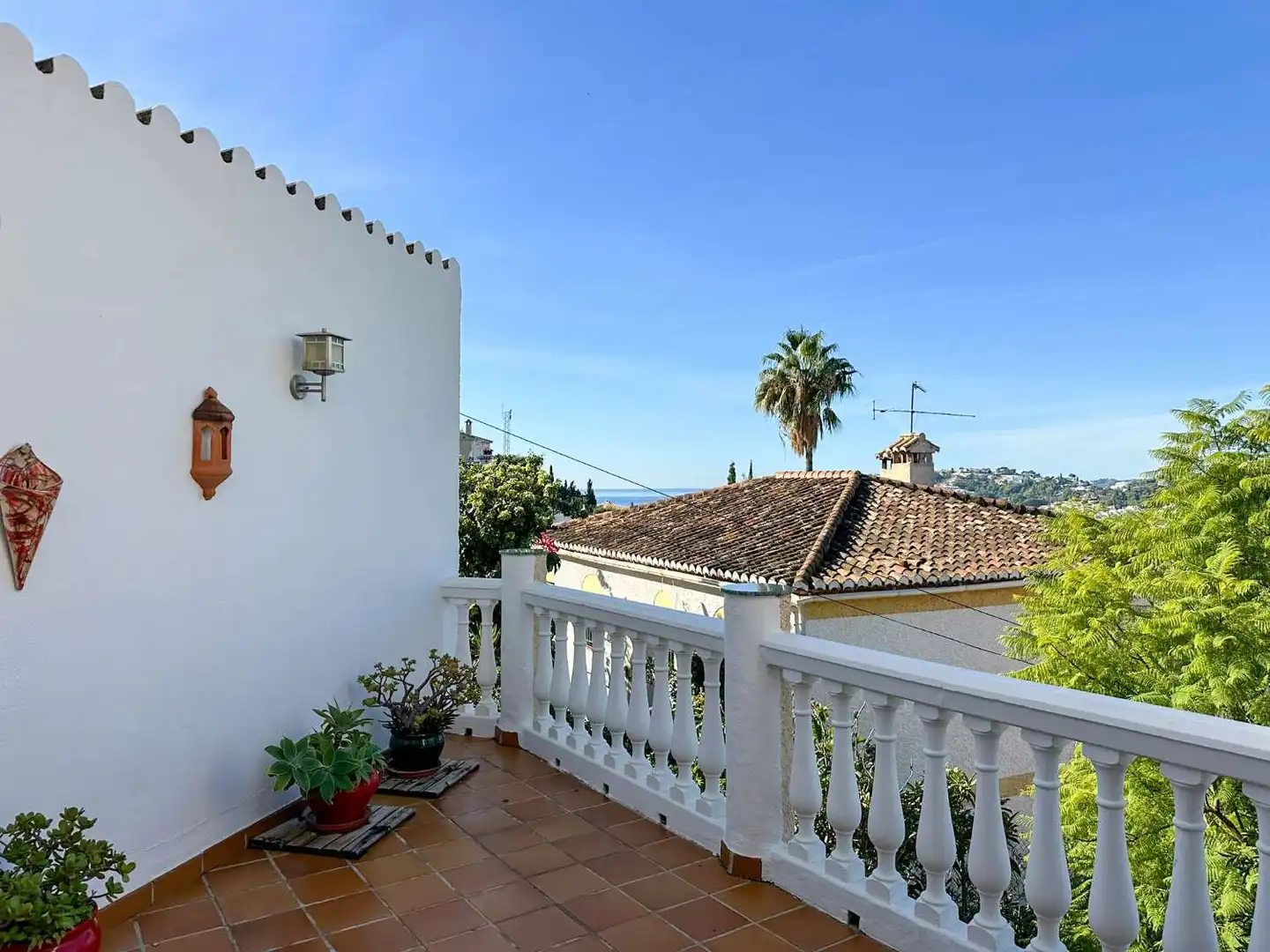 Vista exterior de Casa o chalet en venta en Almuñécar con Aire acondicionado, Calefacción y Terraza