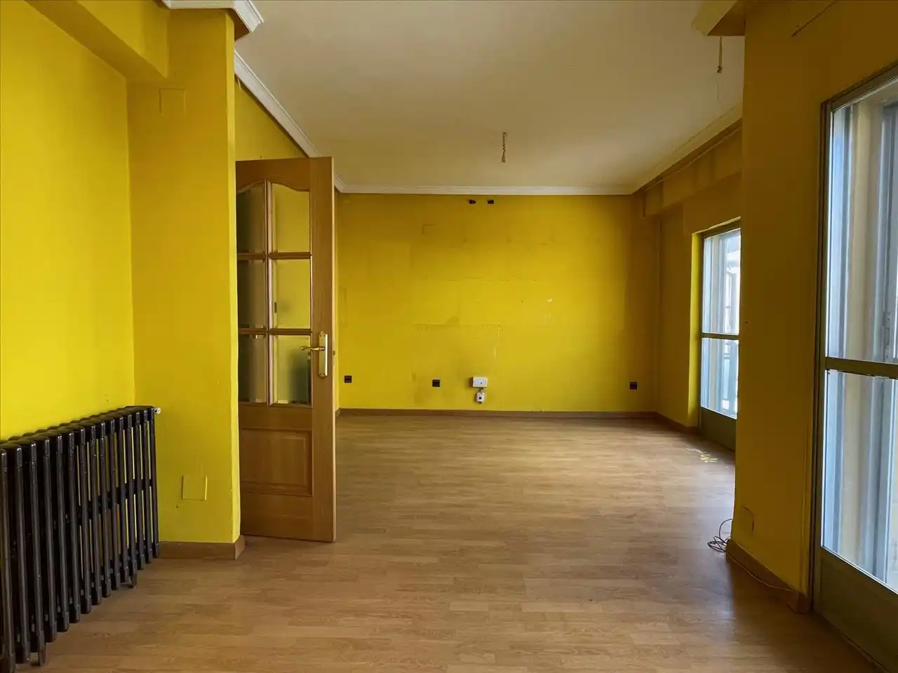 Wohnzimmer von Wohnung zum Verkauf in Ponferrada mit Balkon
