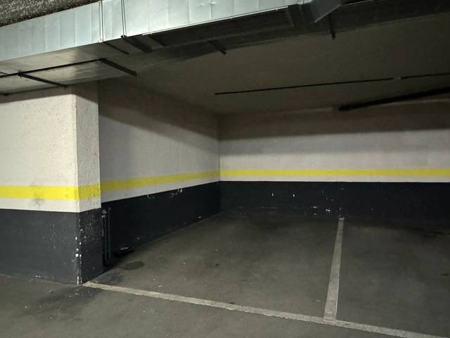 Garaje en Venta en PAU de Carabanchel