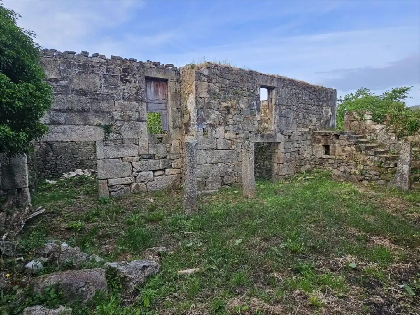 Vista exterior de Finca rústica en venda en A Bola 