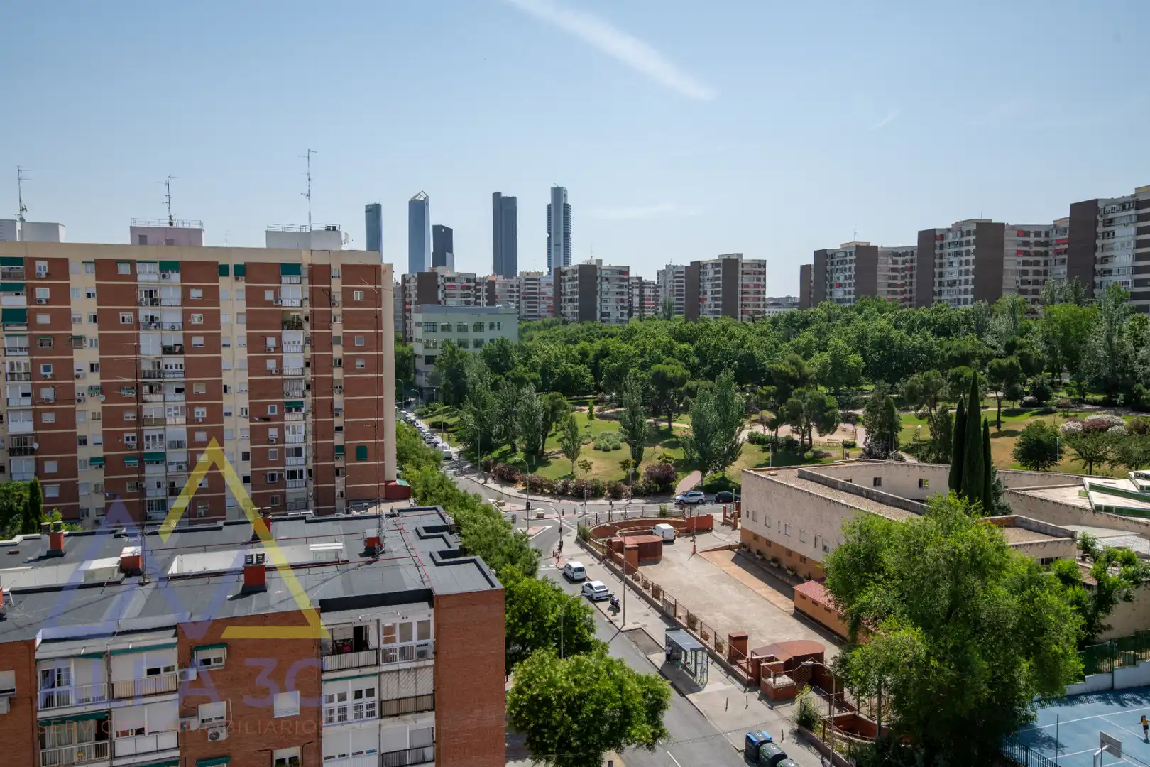 Exterior view of Flat for sale in Madrid  with Terrace