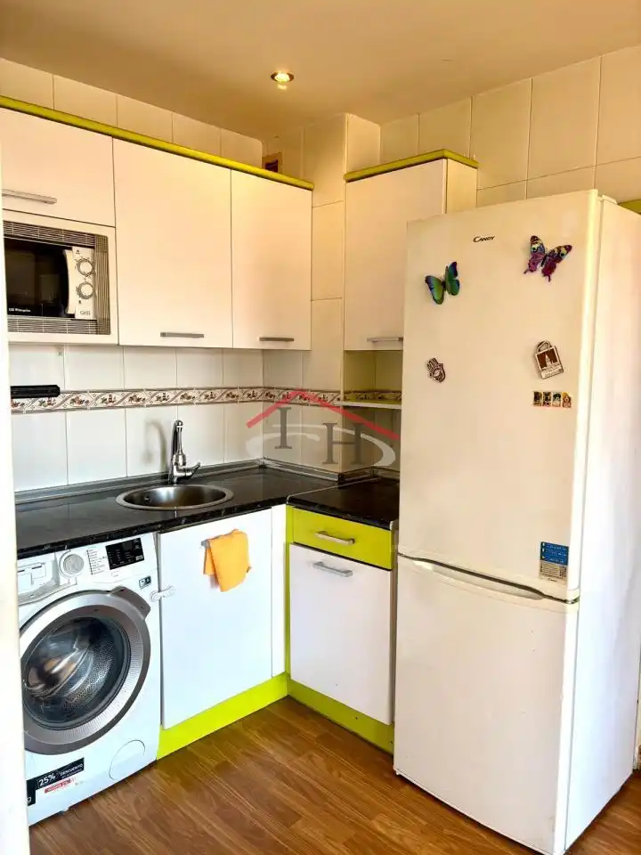 Kitchen of Apartments for sale in Valverde de la Virgen  with Heating, Parquet flooring and Terrace