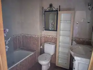 Baño de Casa o chalet en venta en Quer con Terraza