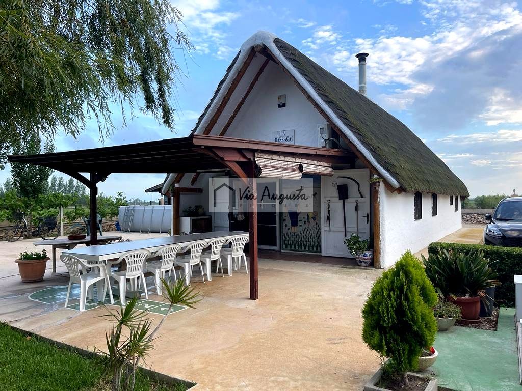 Finca rústica en venda en Sant Jaume d'Enveja amb Jardí privat