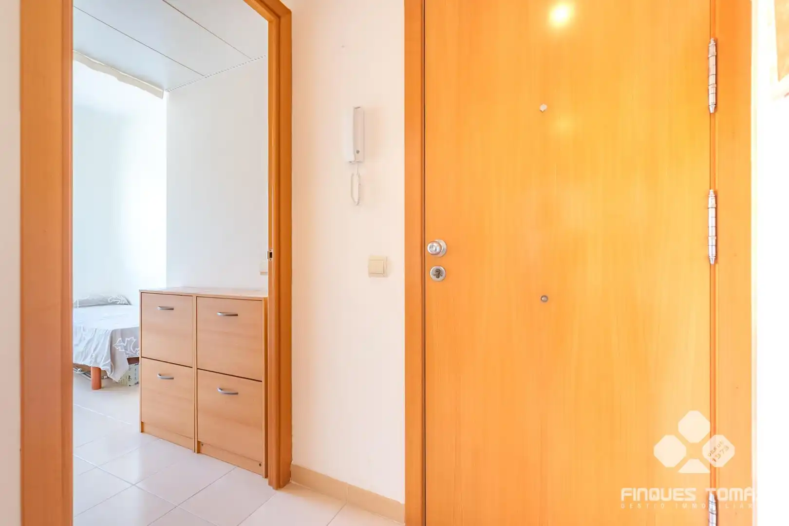 Wohnung zum Verkauf in Calafell mit Klimaanlage und Balkon