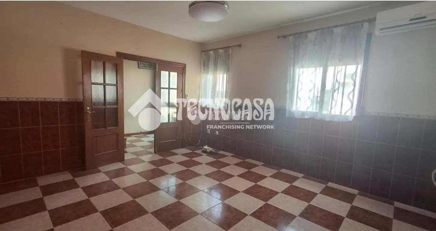 Casa adosada en venta en Vilches con Aire acondicionado