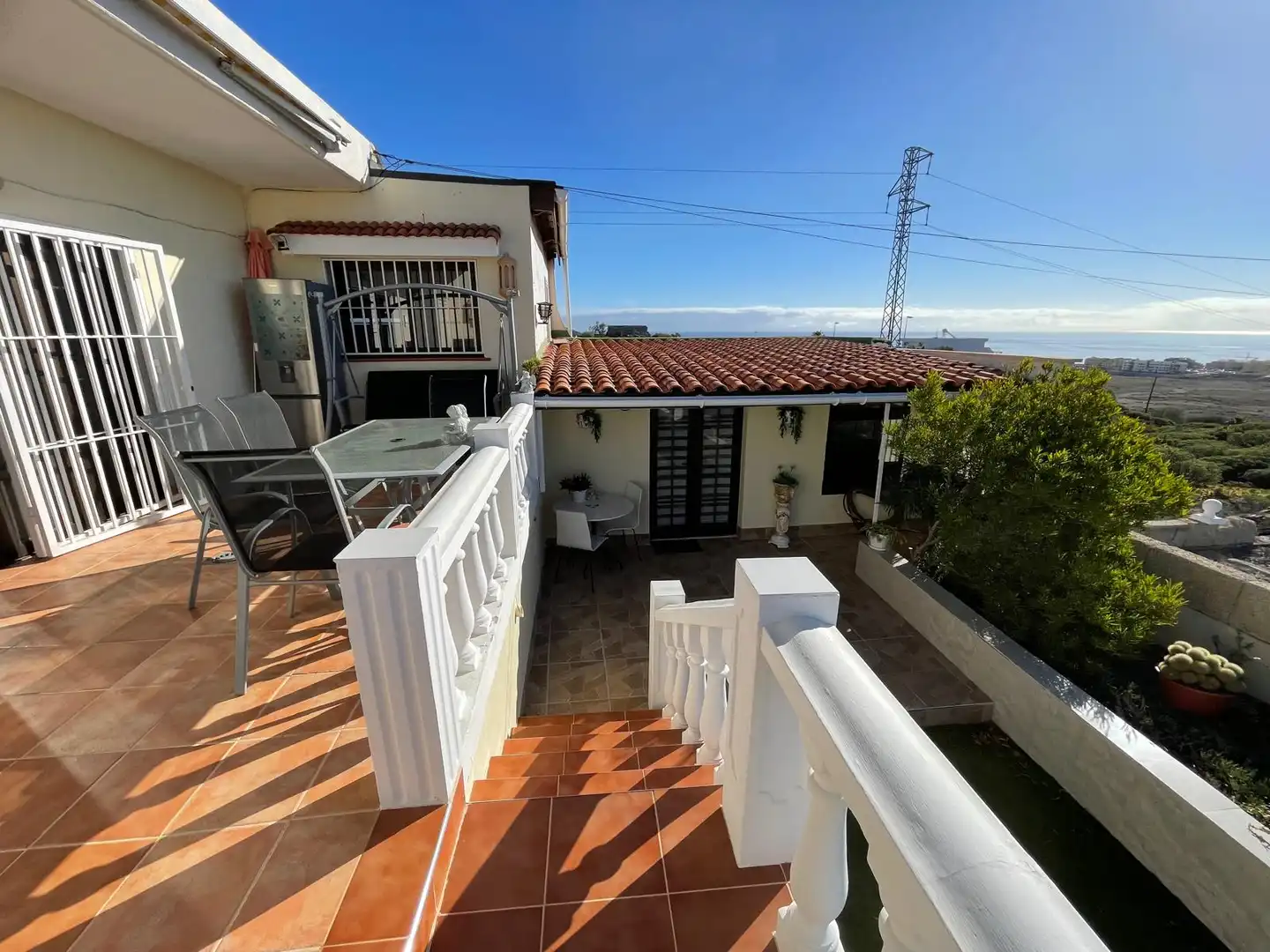 Vista exterior de Casa o chalet en venta en Granadilla de Abona con Amueblado