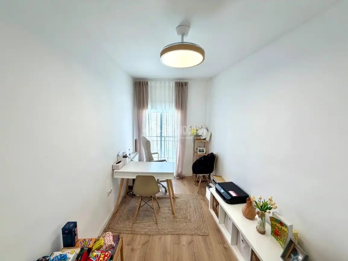 Habitación de Casa adosada en venta en Arganda del Rey con Calefacción y Terraza