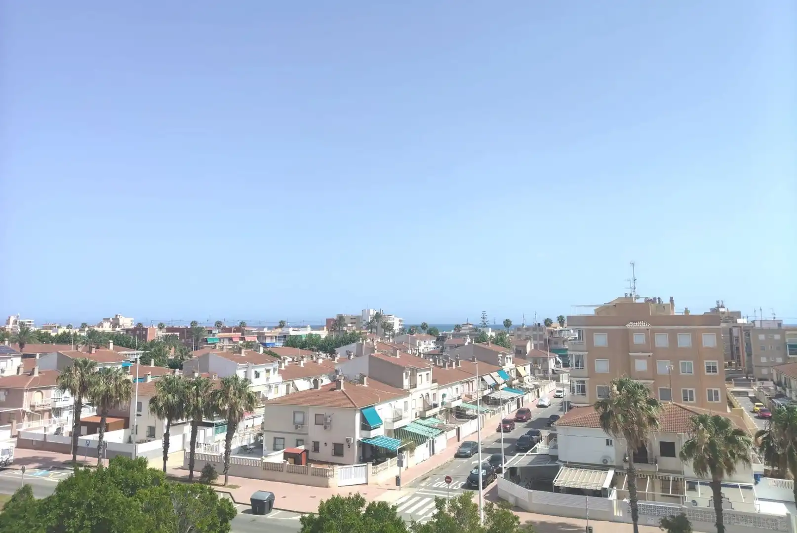 Außenansicht von Wohnungen zur Miete in Santa Pola mit Klimaanlage, Heizung und Terrasse