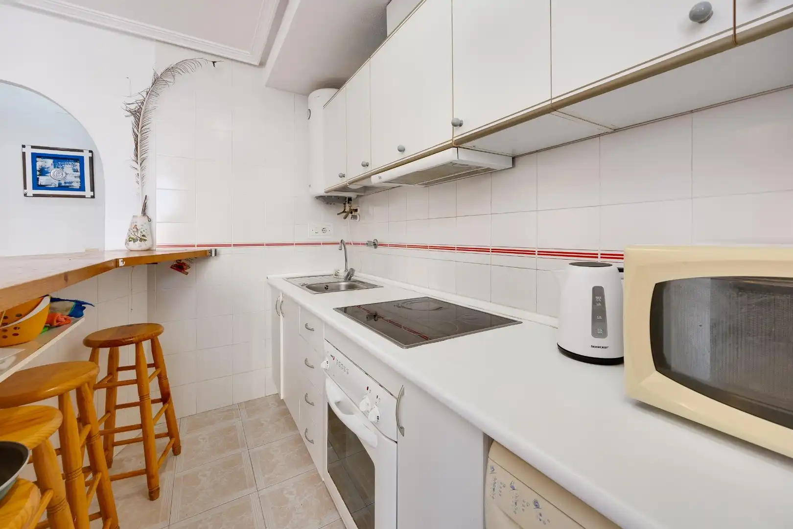 Küche von Erdgeschoss zum Verkauf in Torrevieja mit Terrasse, Möbliert und Gemeinschaftspool