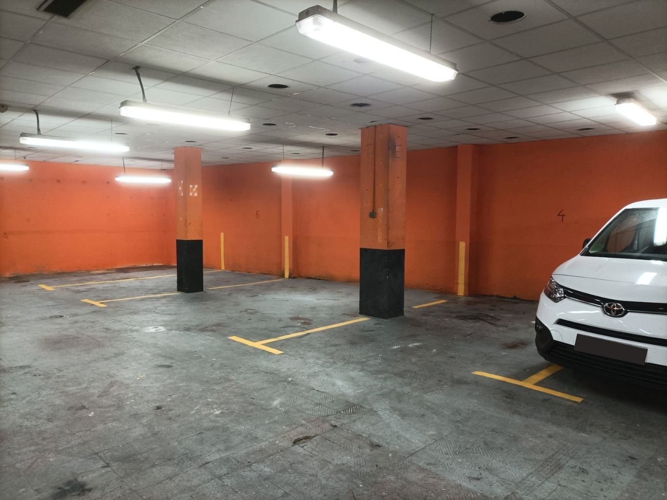 Parking de Garaje de alquiler en  Madrid Capital con Alarma