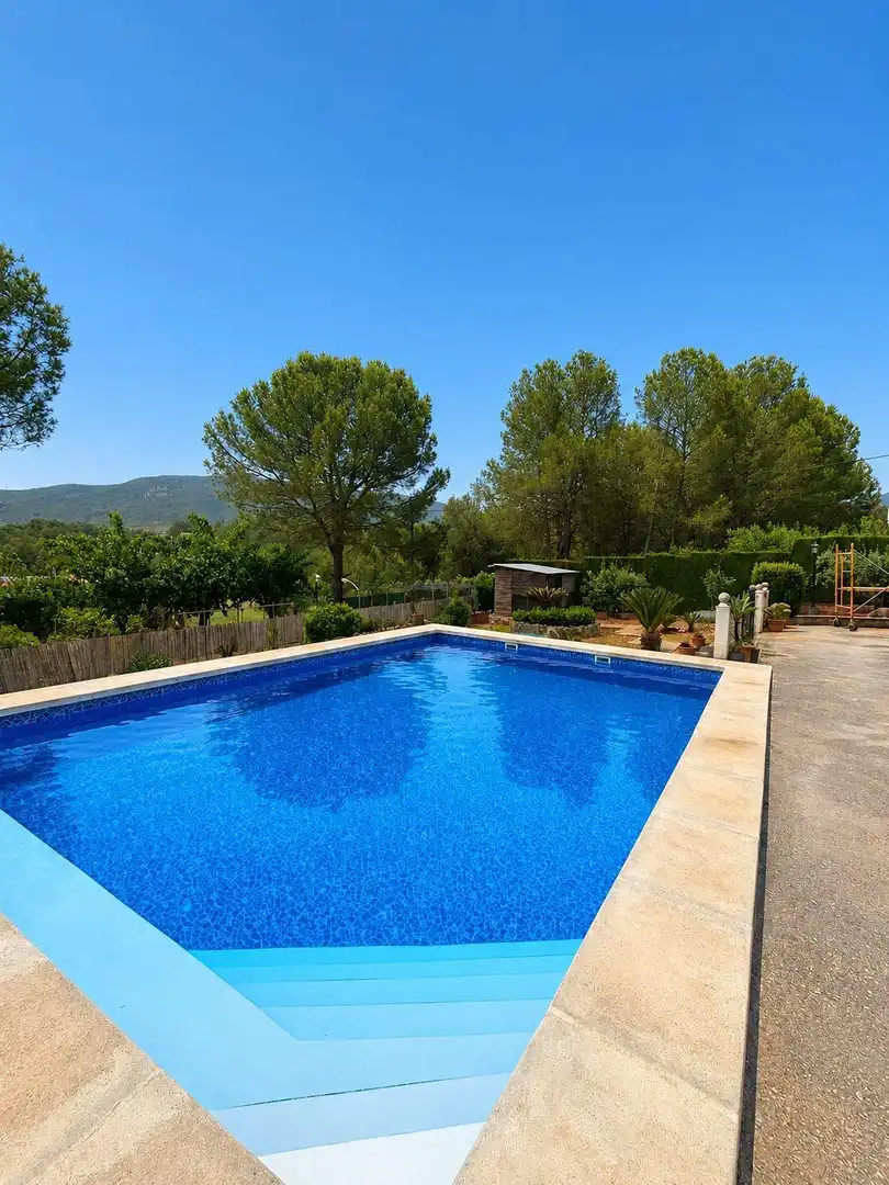 Swimming pool of Houses for sale in Simat de la Valldigna  with Air Conditioner, Heating and Swimming Pool