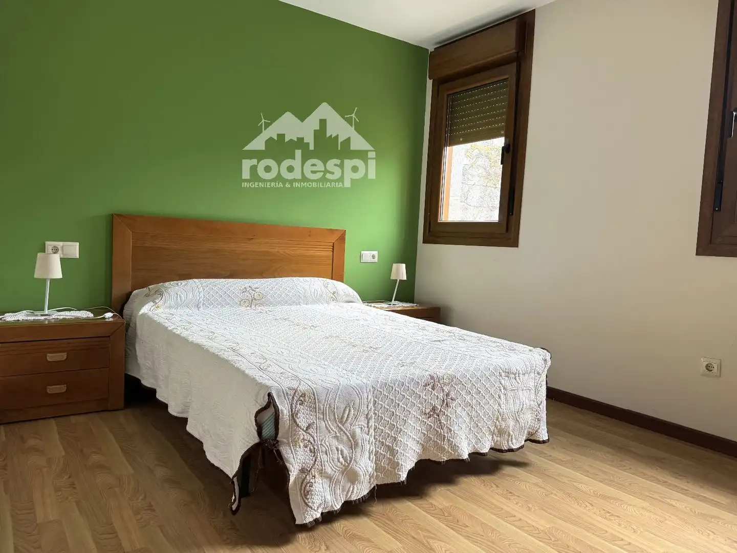Schlafzimmer von Einfamilien-Reihenhaus zum Verkauf in Arbo mit Heizung, Abstellraum und Möbliert