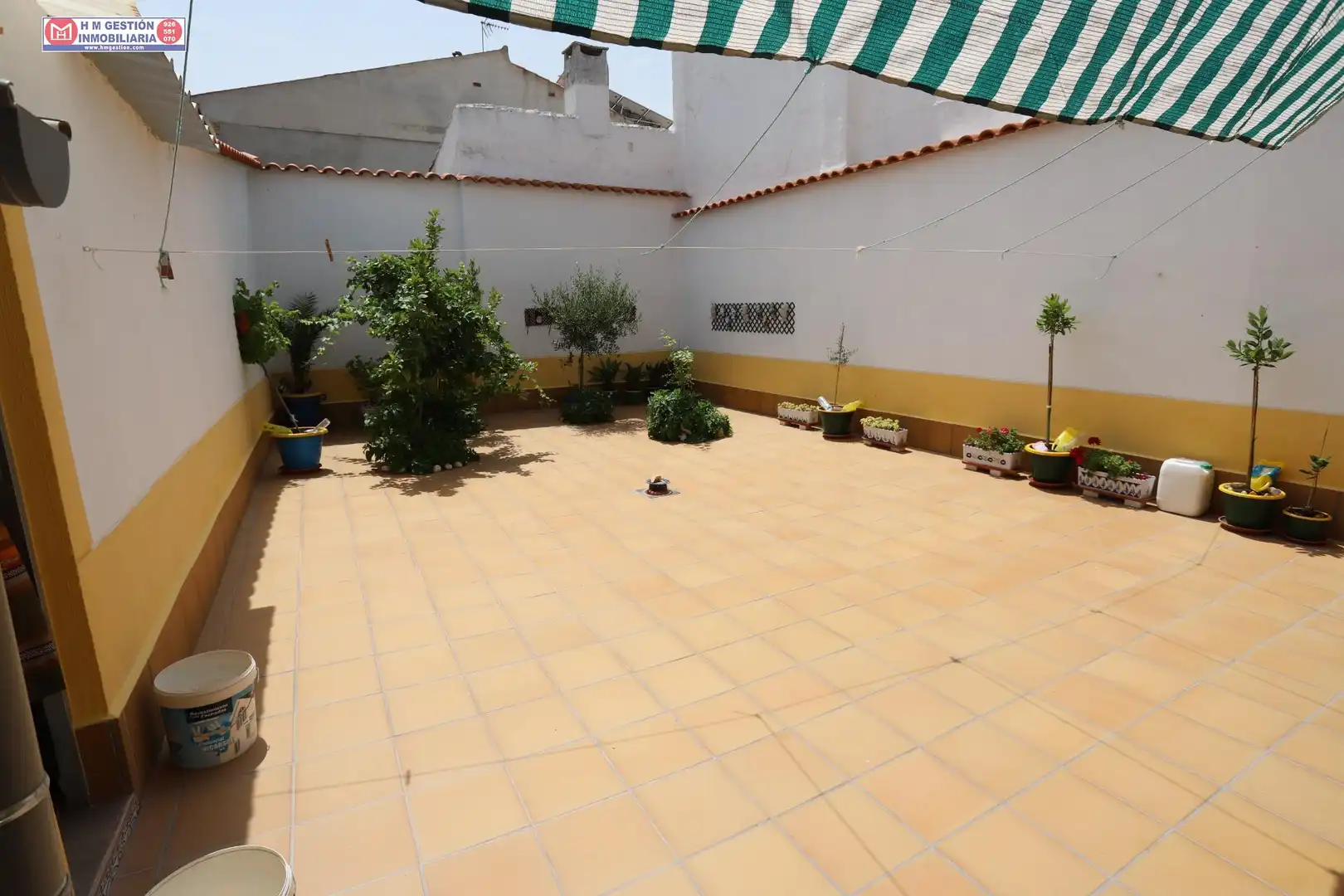 Casa amb terrassa en venda a Herencia, imagen 2