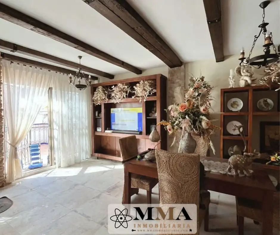 Sala de estar de Ático en venta en Huelva con Aire acondicionado, Calefacción y Terraza