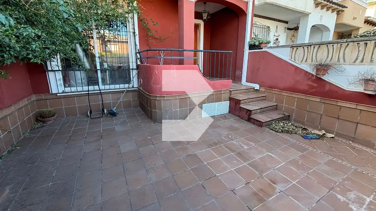Terrace of Detached homes for sale in El Campello  with Air Conditioner, Terrace and Furnished