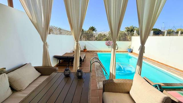 Casa adosada en Venta en Costa Teguise