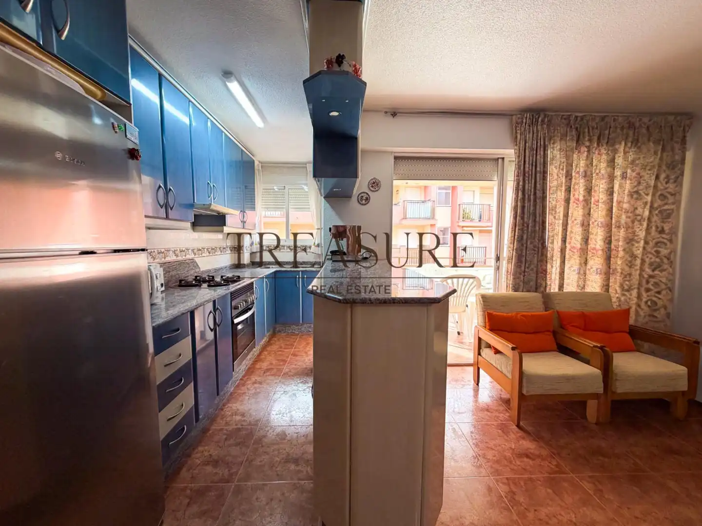 Cocina de Apartamento en venta en La Manga del Mar Menor con Terraza y Balcón