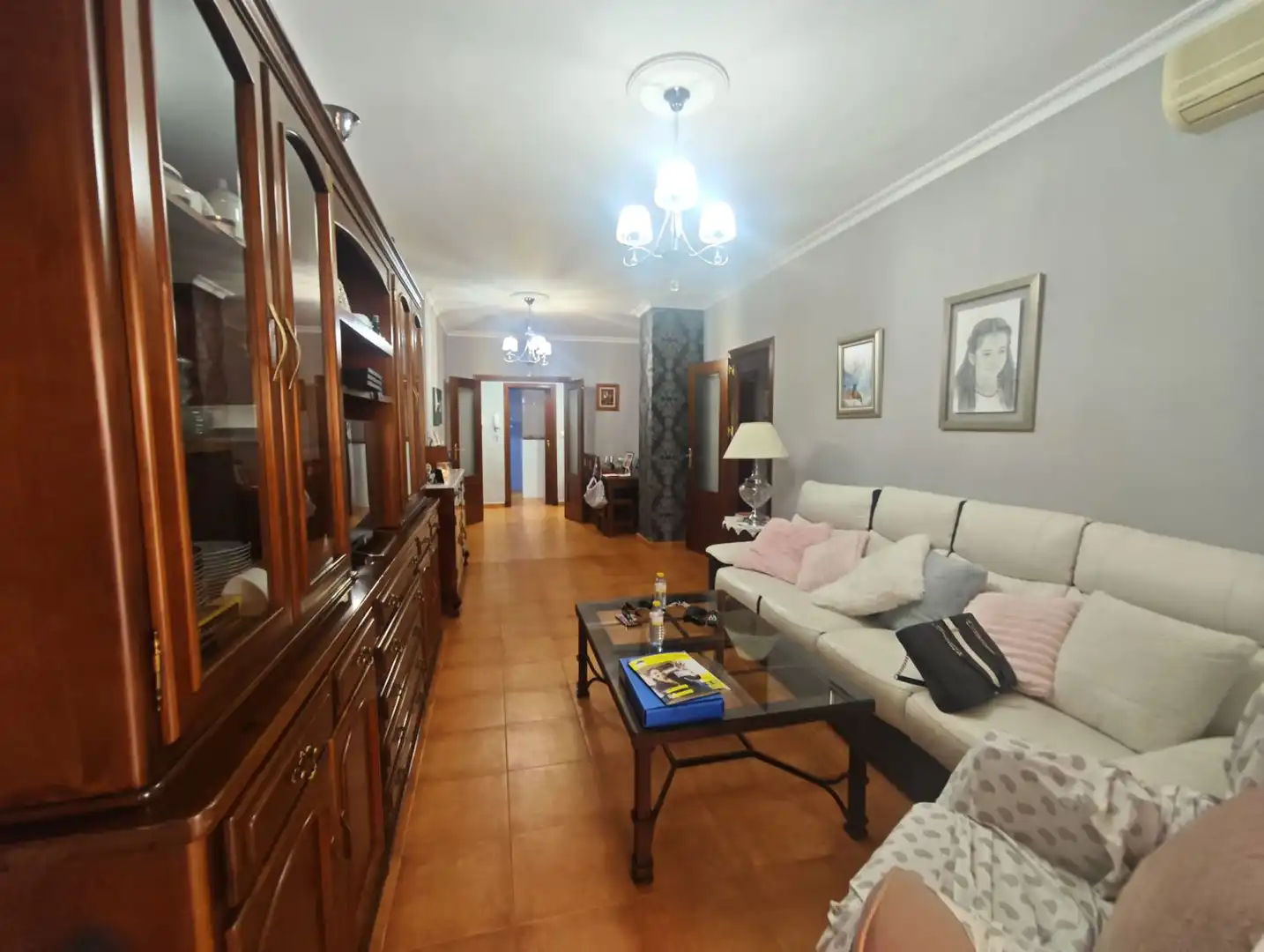 Sala d'estar de Pis en venda en Alcalá de Guadaira amb Aire condicionat i Terrassa
