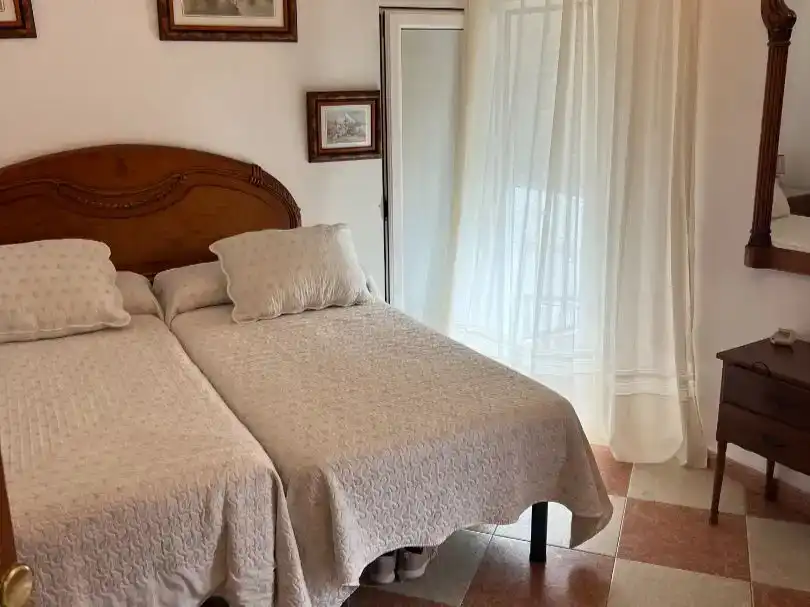 Habitación de Casa o chalet en venta en Ubrique con Aire acondicionado, Amueblado y Balcón