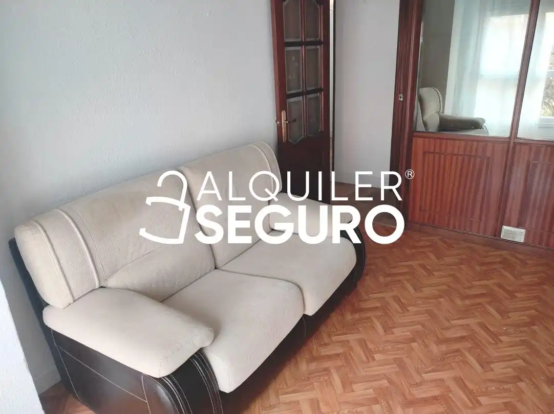 Flat with lift to rent in Gazteluondo, imagen 2