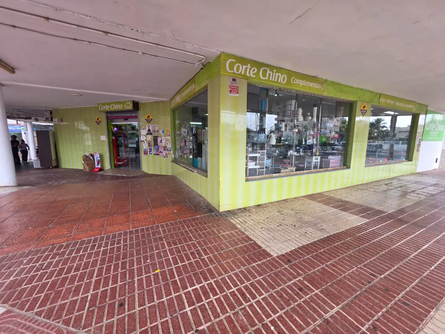 Local comercial en venta en Avenida de Carlos III 346