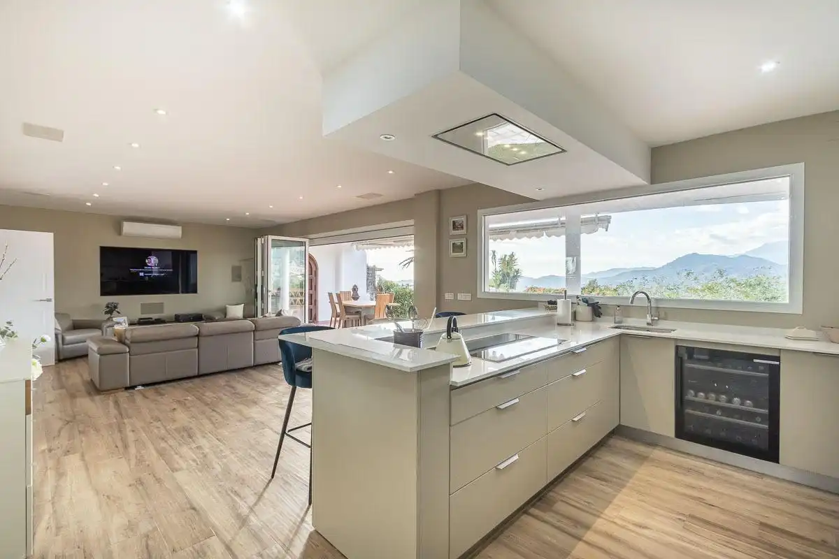 Cocina de Casa o chalet en venta en Jete con Aire acondicionado, Calefacción y Jardín privado