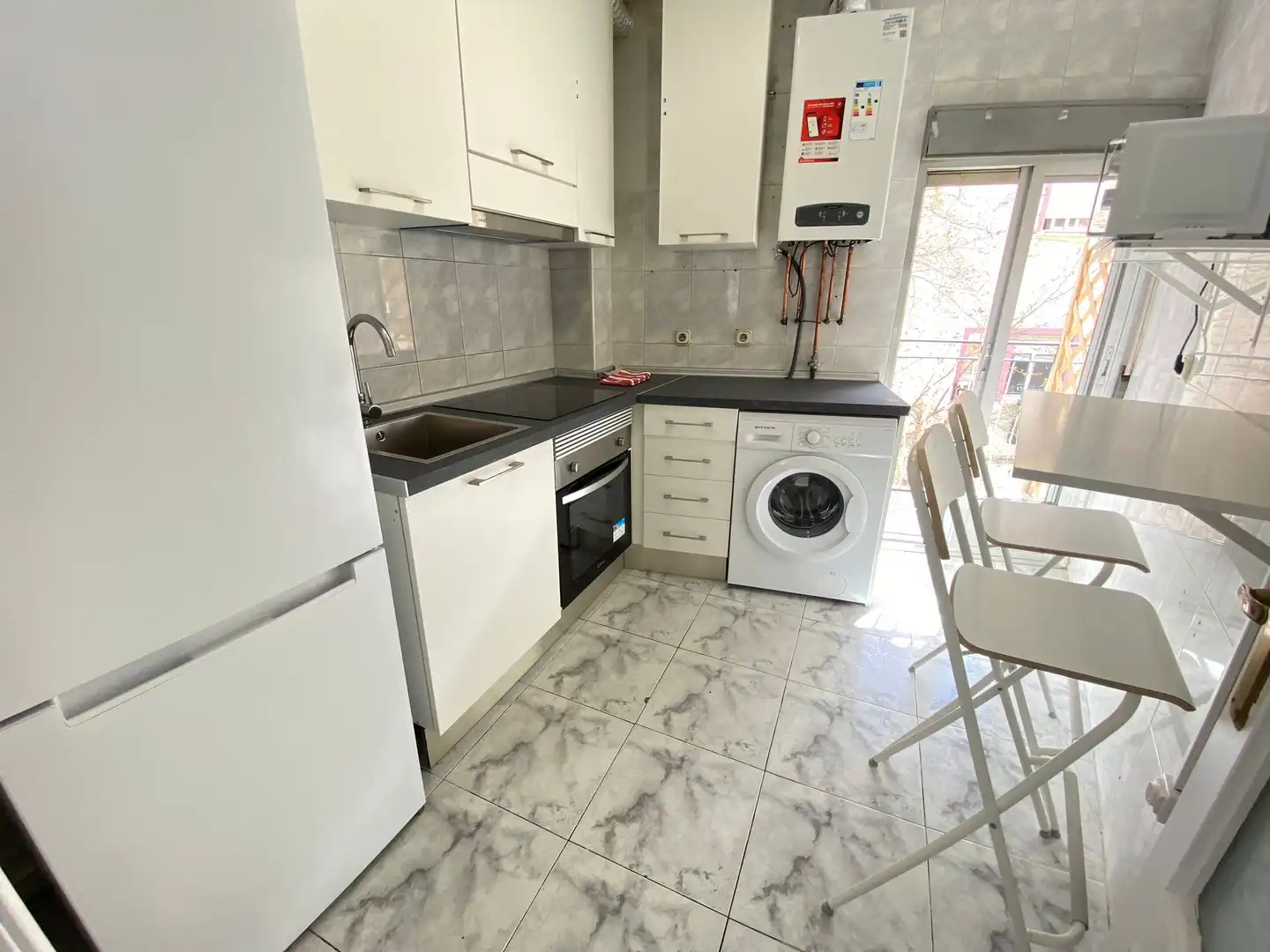 Room in Calle Garceta, 30, San Isidro