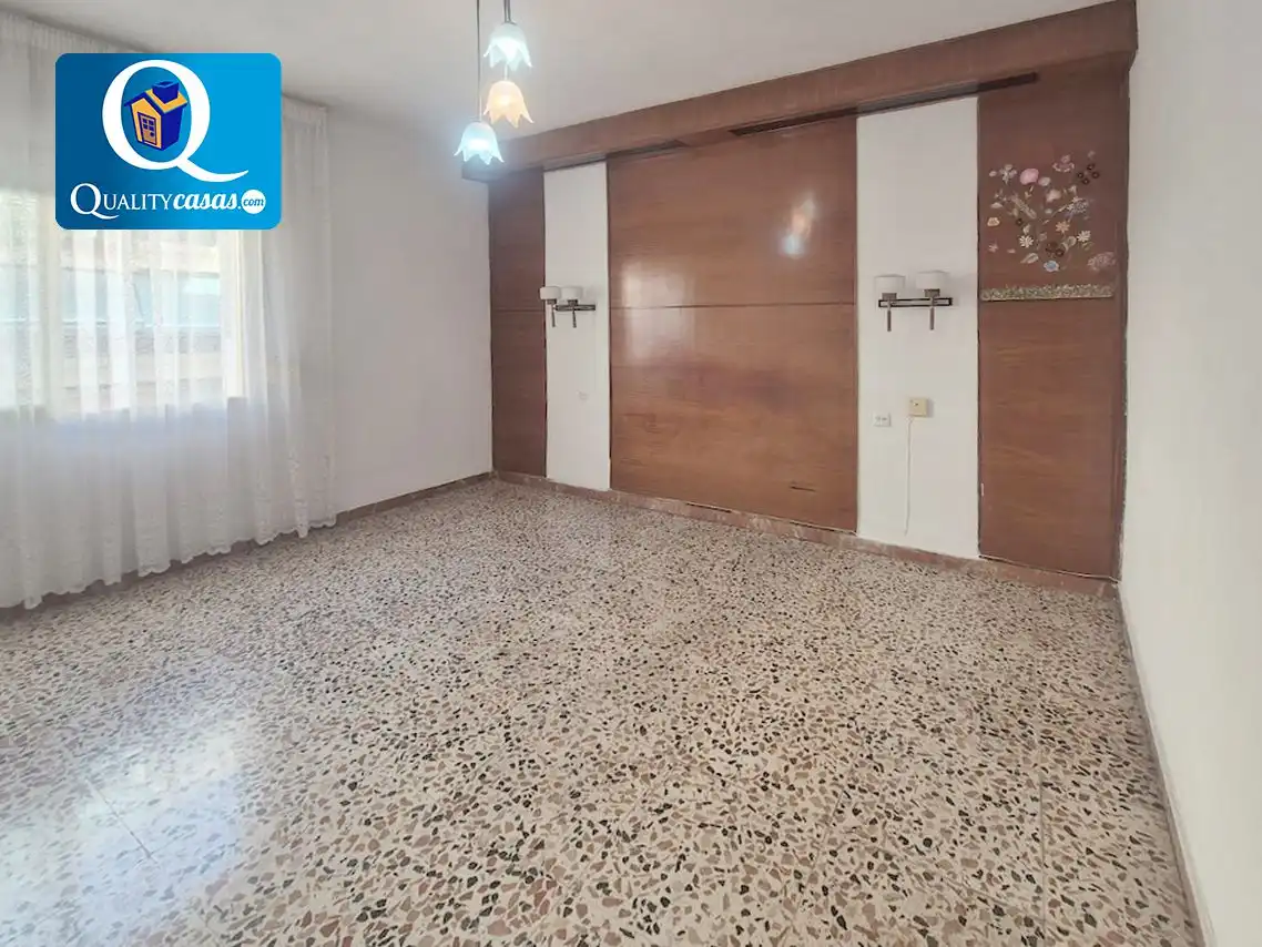 Apartament en venda en Alicante / Alacant amb Terrassa