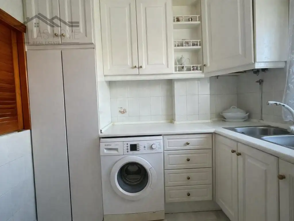 Cuina de Casa adosada en venda en Estepona amb Aire condicionat