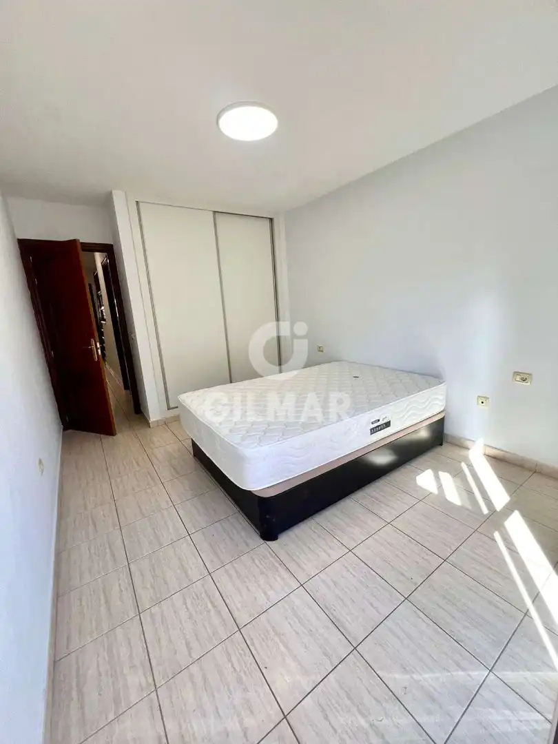 Dormitori de Dúplex en venda en Arona amb Terrassa i Moblat