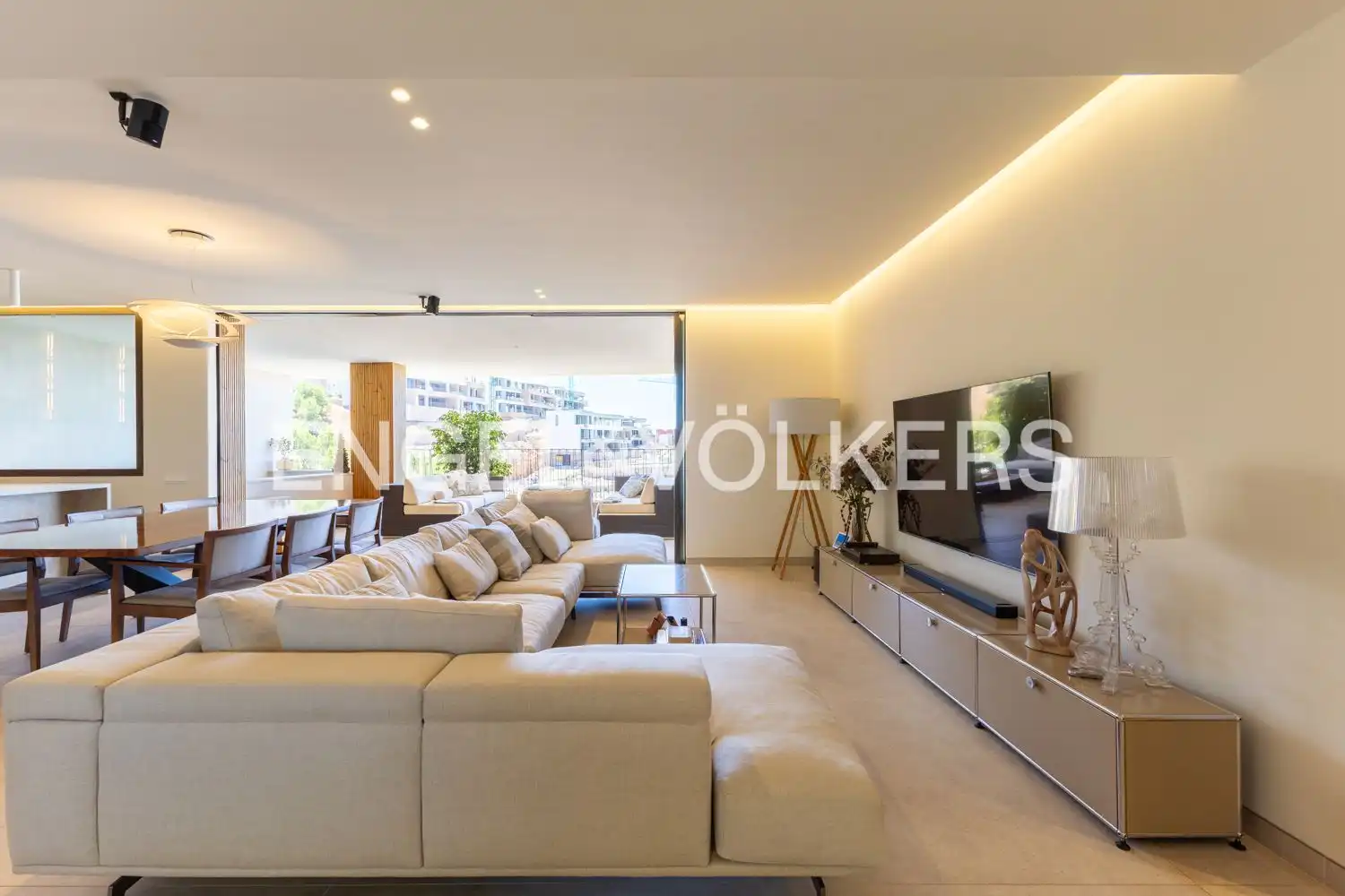 Sala d'estar de Pis en venda en Oropesa del Mar / Orpesa amb Aire condicionat, Calefacció i Jardí privat